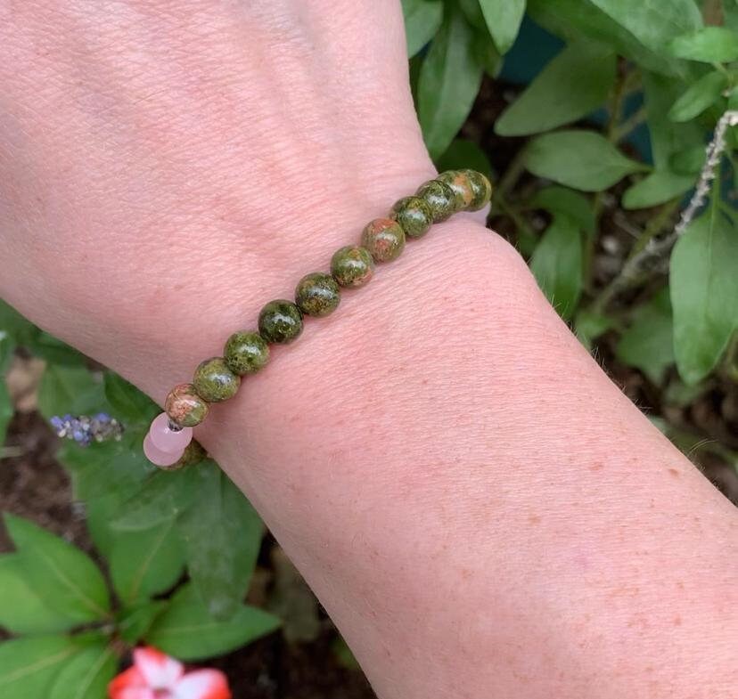 Fertility - Pregnancy - Hormone Balance "Lady Lotus" Feminine Energy - Menstrual Cycle - Menopause - Crystal Therapy Bracelet