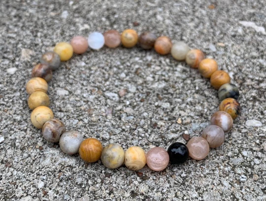 Positivity & Joy " Flower Child " Happiness and Joy - Positive vibes - Emotional Support and Healing - Crystal Therapy Gemstone Bracelet