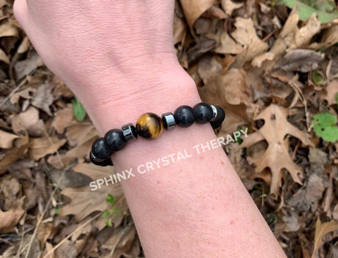 MENS 10MM EMF Protection - Strength & Courage " A Warrior's Battle Cry " AAA Shungite - Tigers Eye - Onyx - Real Crystal Gemstone Bracelet
