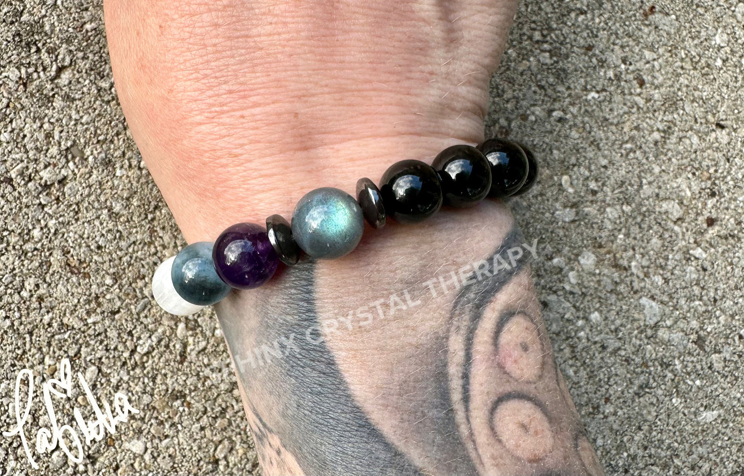 10MM Aquarius Energy - Zodiac Astrology Bracelet " The Visionary, Aquarius " January February Birthday - Crystal Healing Gemstone Bracelet