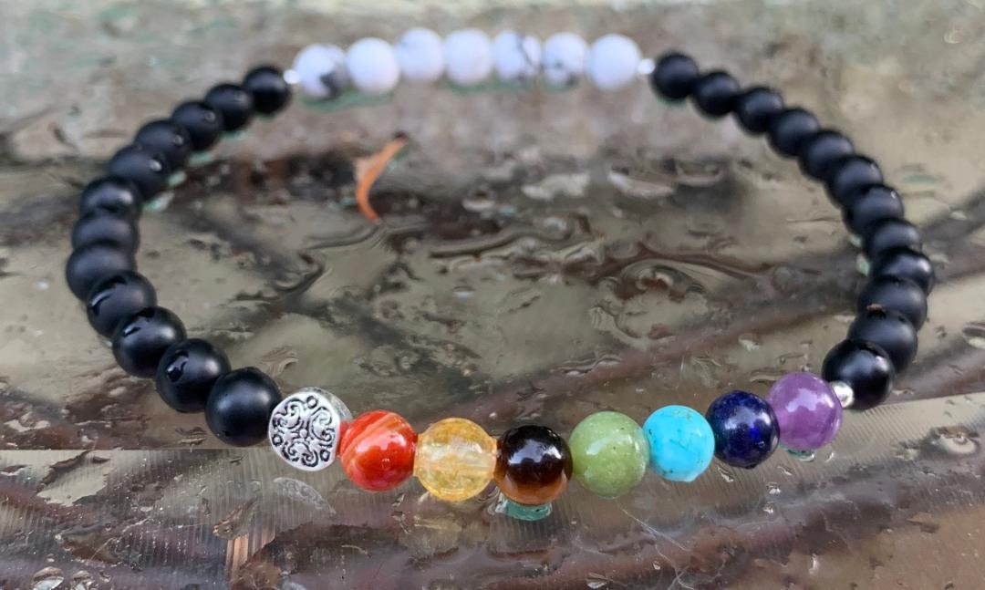 Chakra Balance - Protection Strength - Spiritual Intuition White Howlite - Crystal Therapy Holistic Healing REAL Gemstone Bracelet - Chakras