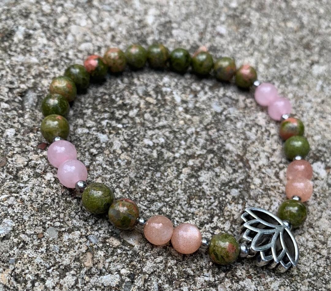 Fertility - Pregnancy - Hormone Balance "Lady Lotus" Feminine Energy - Menstrual Cycle - Menopause - Crystal Therapy Bracelet