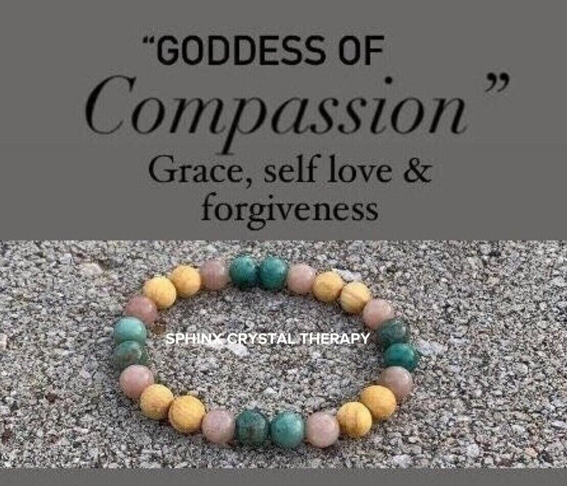 Grace Self Love " Goddess of Compassion " Emotional support - Heart Chakra - Moonstone - Chrysoprase - Palo Santo Gemstone Crystal Bracelet