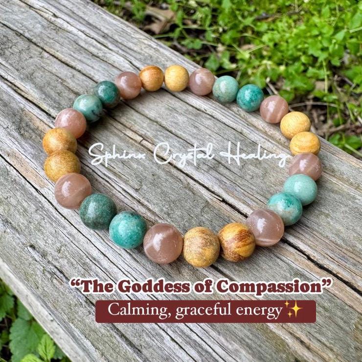 Emotional support " Goddess of Compassion " Grace Self Love - Heart Chakra - Moonstone - Chrysoprase - Palo Santo Gemstone Crystal Bracelet