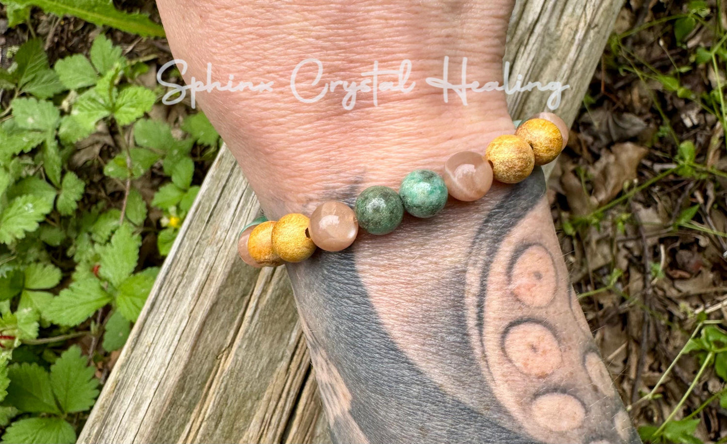 Emotional support " Goddess of Compassion " Grace Self Love - Heart Chakra - Moonstone - Chrysoprase - Palo Santo Gemstone Crystal Bracelet